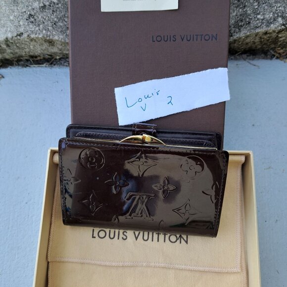 Louis Vuitton Vernis Patent Leather Hand purse - Picture 1 of 14